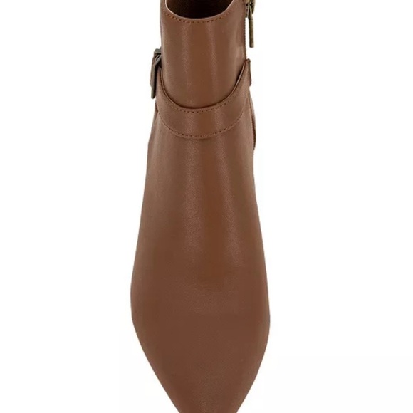 NWT Kenneth Cole Reaction
Women's Emmie Wedge Dress Booties - Picture 7 of 7